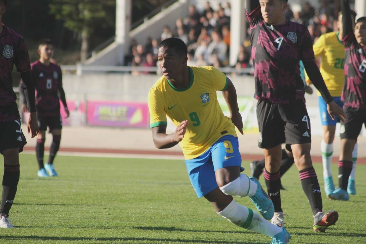 Com brasilienses, Ramon Menezes convoca Seleção Sub-20 para amistosos