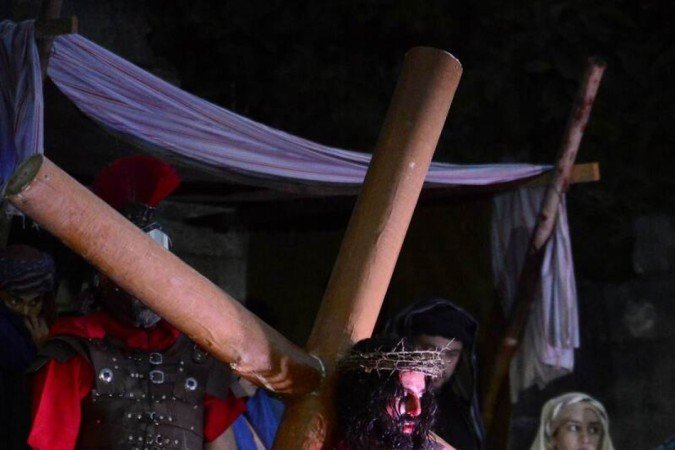 Os cristãos comemoram a passagem da morte para a vida
