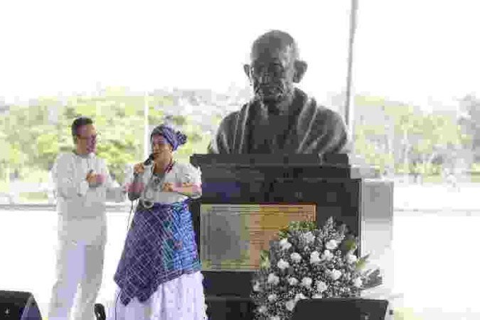  De religiões de raízes africanas a cultos orientais, o sincretismo deu o tom da celebração no parque 