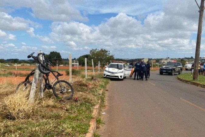 Hilberto Oliveira da Silva, 47 anos, e a esposa, Vera Lúcia da Cruz Sampaio, 43, estavam exercendo uma de suas grandes paixões, o ciclismo, em uma via pública, próximo à reciclagem, na QR 157, em Santa Maria, quando o veículo, um GM Corsa de cor cinza, atropelou o casal