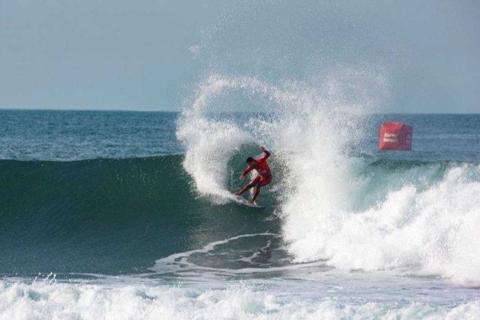Surfe: Filipe Toledo fatura título da etapa da WSL em Bells Beach - (crédito: Redes sociais / reprodução ) Surfe: Filipe Toledo fatura título da etapa da WSL em Bells Beach - (crédito: Redes sociais / reprodução )