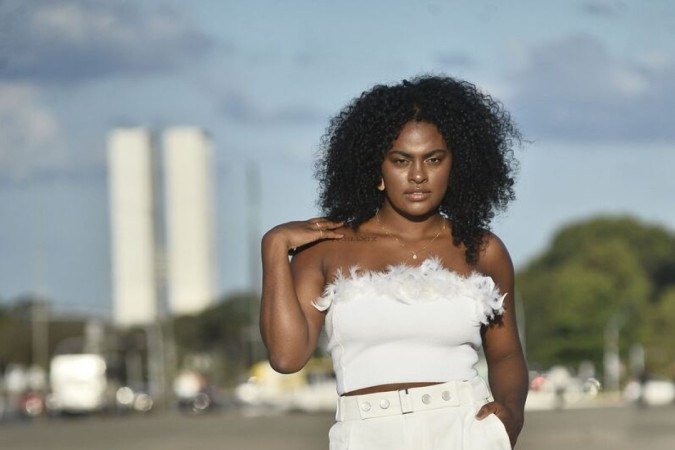  19/04/2022 Crédito: Minervino Júnior/CB/D.A Press. Brasil.  Brasilia - DF. Editorial Aniversário de Brasília. Modelo Juliana Araújo fotos no Museu das República e Biblioteca Nacional.