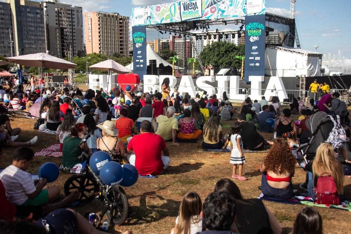 Tarde agitada na capital em comemoração ao aniversário de Brasília 