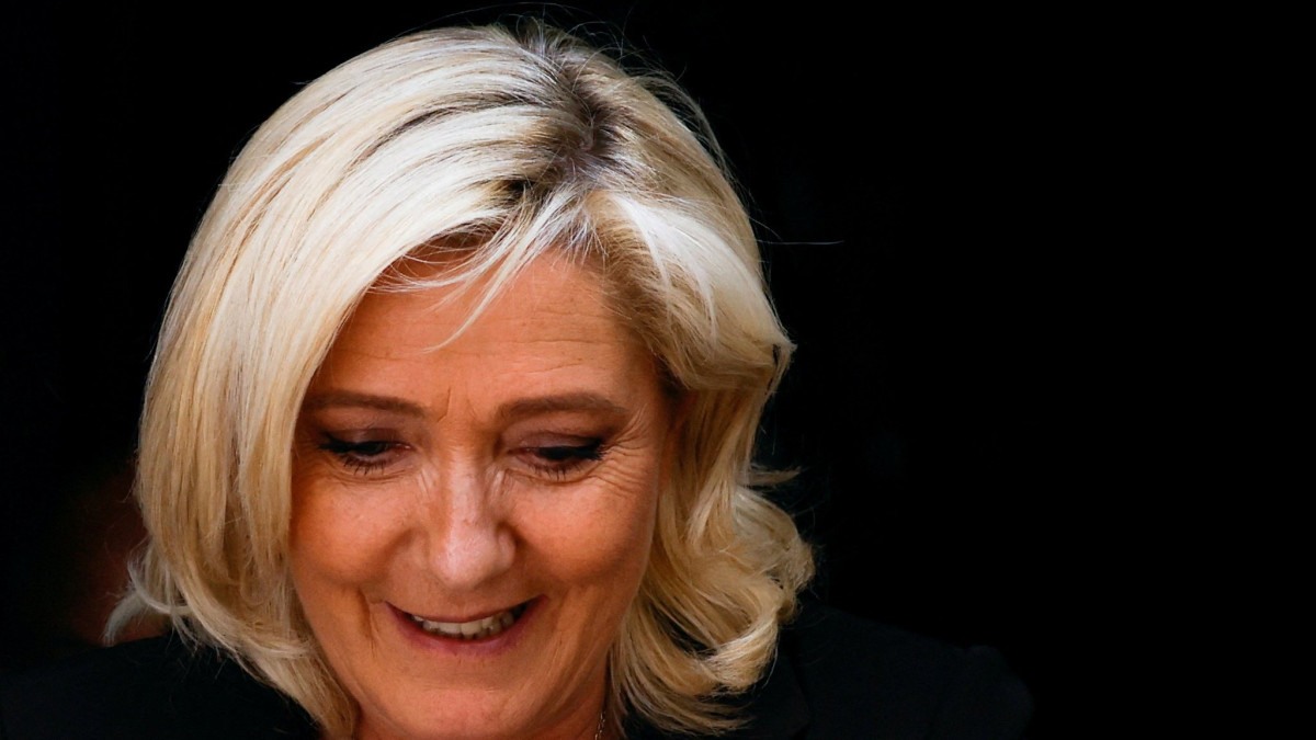 Eleição na França: Le Pen promete guinada com controle de fronteiras e 'Frexit light'