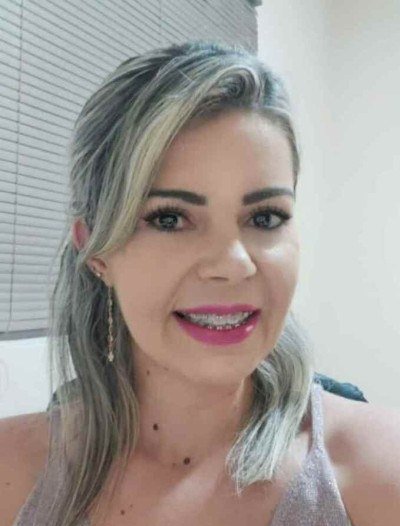 Amanda Veloso, concursada na &aacute;rea de educa&ccedil;&atilde;o, &eacute; candidata no concurso para pol&iacute;cia penal 