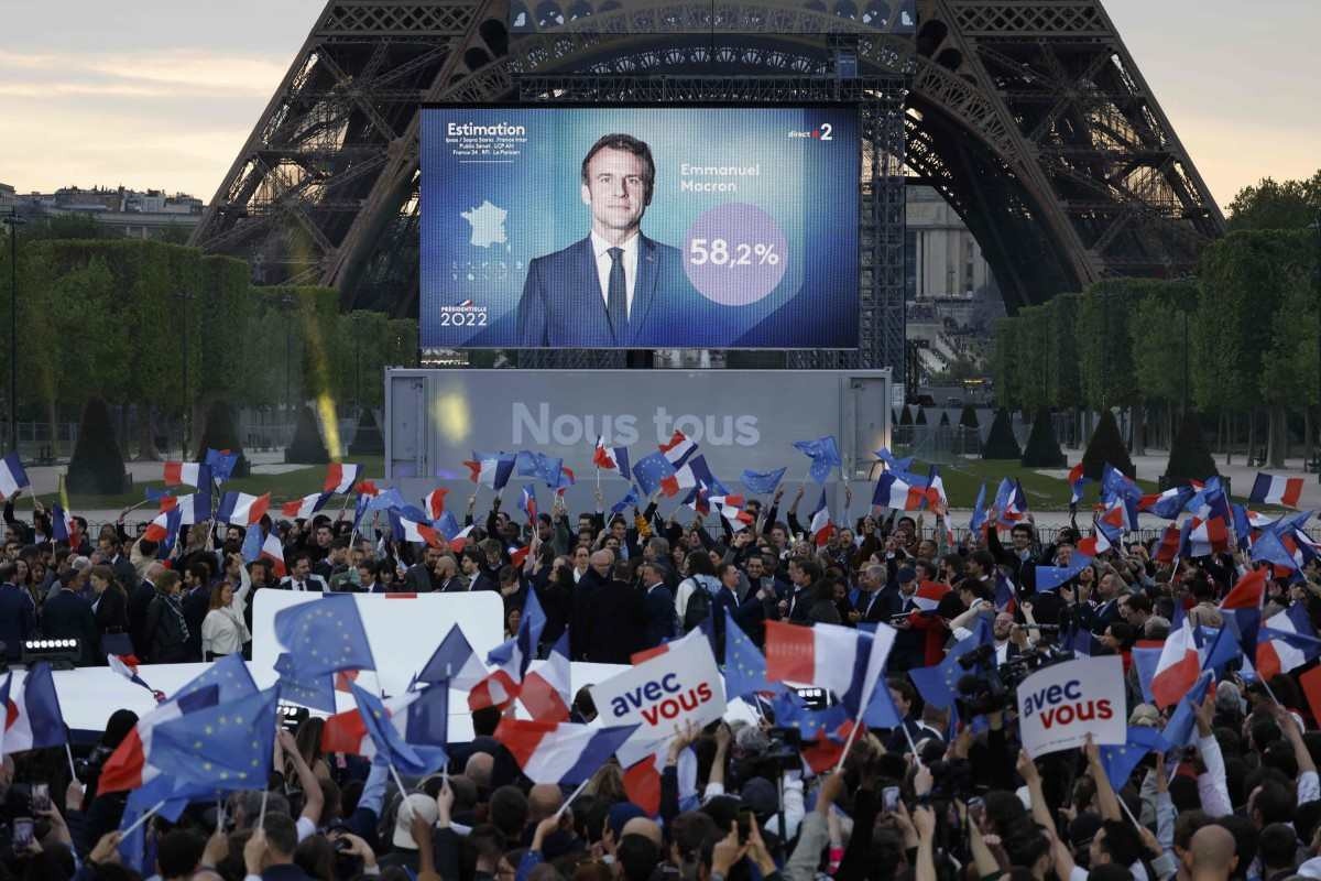 Emmanuel Macron derrota Le Pen e é reeleito presidente da França