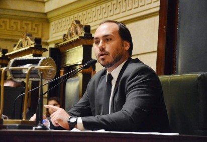 O vereador Carlos Bolsonaro
      -  (crédito: O vereador Carlos Bolsonaro) -O vereador Carlos Bolsonaro
      -  (crédito: O vereador Carlos Bolsonaro)