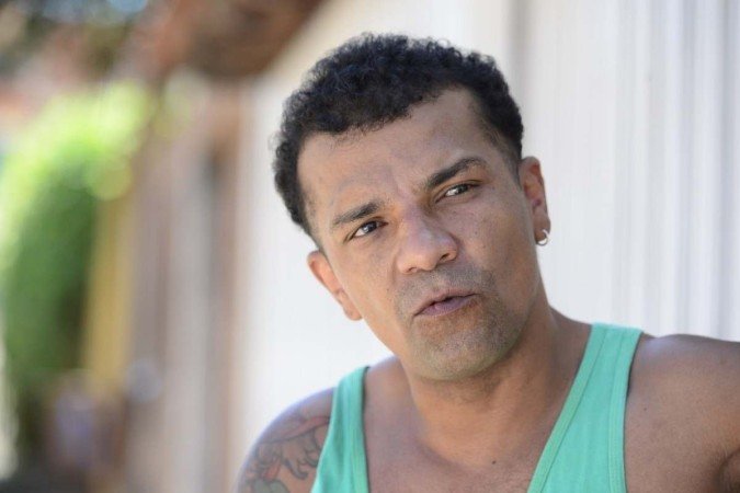  25/04/2022 Crédito: Marcelo Ferreira/CB/D.A Press. Brasil. Brasilia - DF - Núcleo Bandeirante, caso do garoto Thiago que foi agredido pelo vizinho.  - Henrique Eduardo é um morador da mesma rua que não concorda com a agressão sofrida pelo menor.