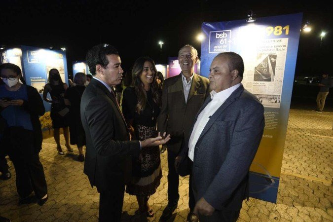 O advogado Cleber Lopes, a deputada federal Flávia Arruda, o ex-governador José Roberto Arruda e Ibaneis Rocha