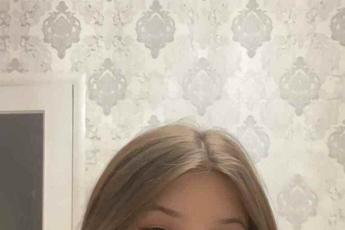 Karyna Lohvynenko, 17 anos, refugiada em Odesa (sudoeste da Ucrânia)