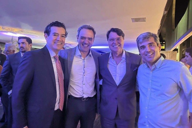  Advogados Cleber Lopes,  Alexandre Pinheiro, Francisco Caputo e Juliano Costa Couto