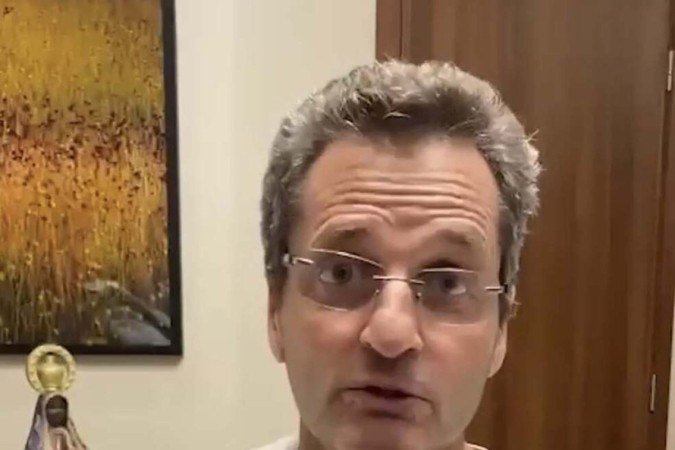  2022. Crédito: Redes Sociais/Reprodução. Cidades. Ex-deputado Roney Nemer se recupera de uma cirurgia na perna no Hospital DFStar.