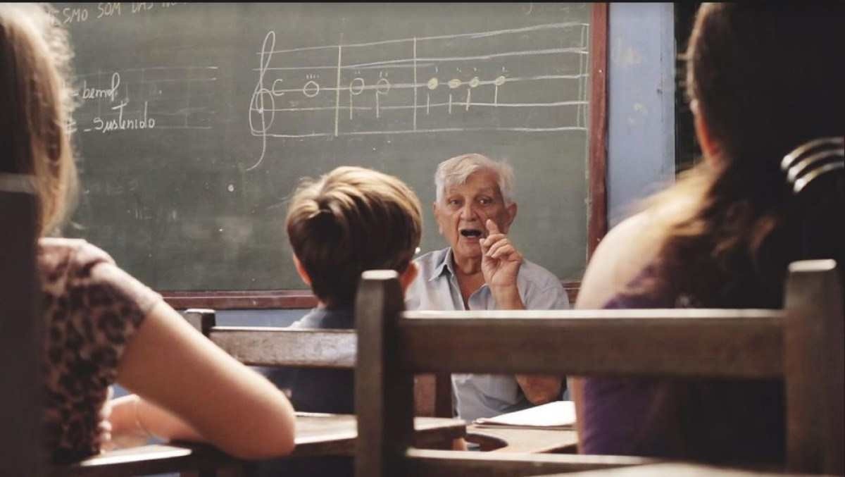 Levino Alcantara, maestro fundador da Escola de Música de Brasília