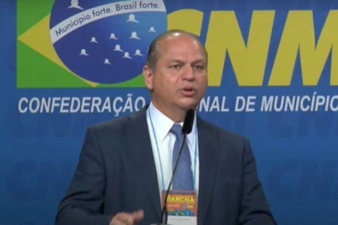 (crédito: YouTube/Reprodução) (crédito: YouTube/Reprodução)
