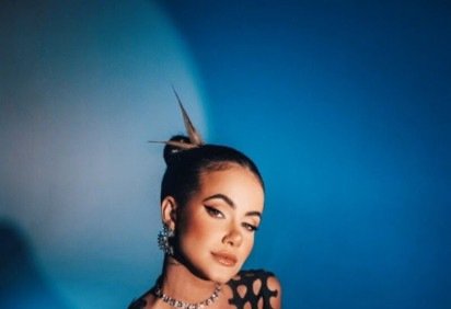 Ensaio fotogr&aacute;fico para o single 'Viciei'