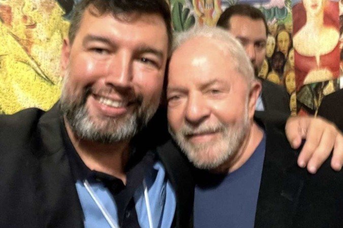 O educador e Lula haviam se encontrado em congresso do PSB, em abril