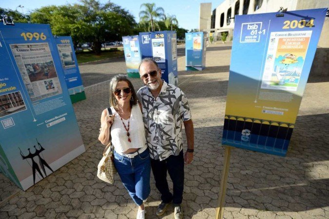  30/04/2022 Crédito: Marcelo Ferreira/CB/D.A Press. Brasil. Brasilia - DF -  CBB. exposição bsb 61+1 dias de história. Júlio Cesar com a namorada Claudia Moraes.
