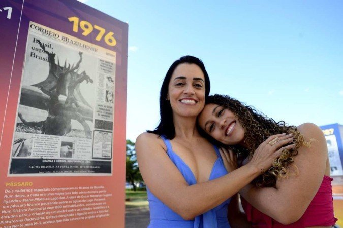 Kenia Aguiar relembrou a infância, com a filha Geovana Machado 