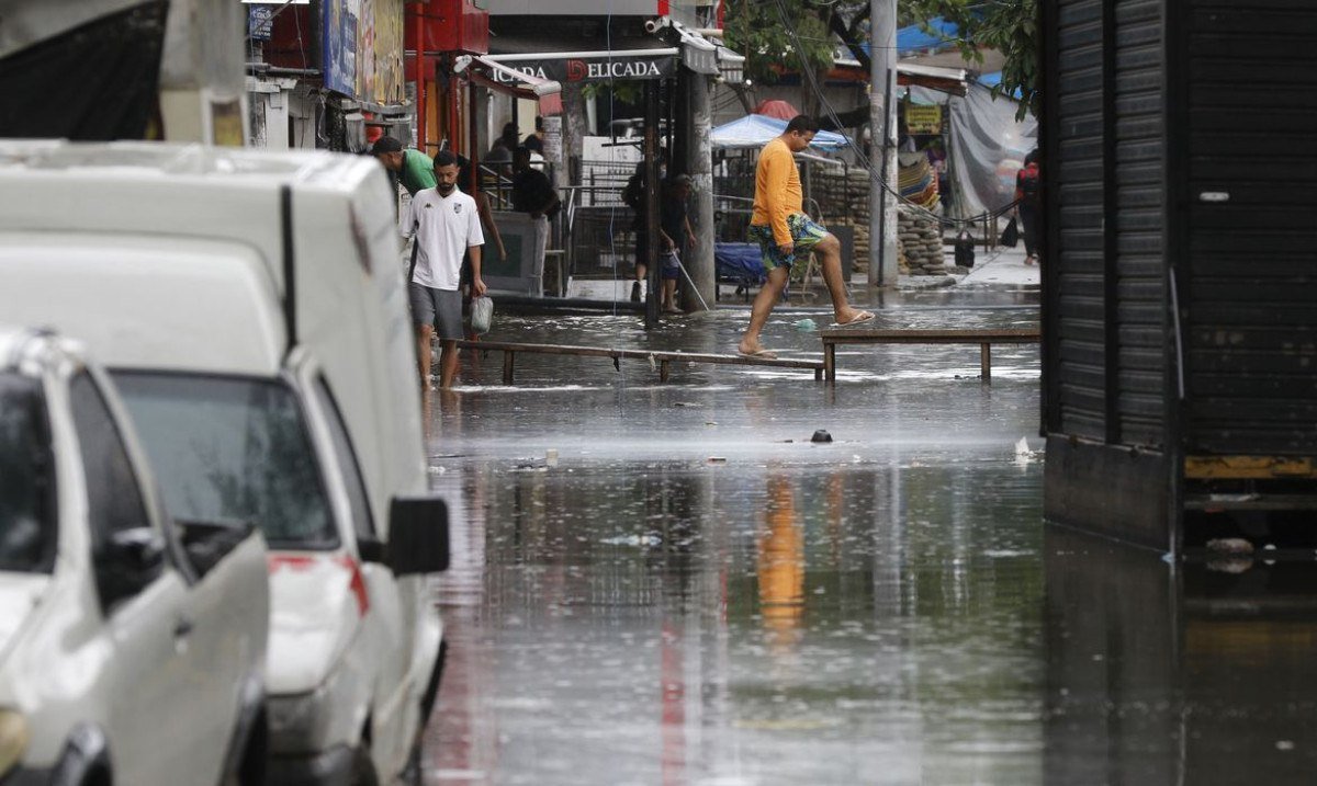 Chuva provoca morte em São Gonçalo na região metropolitana do Rio
