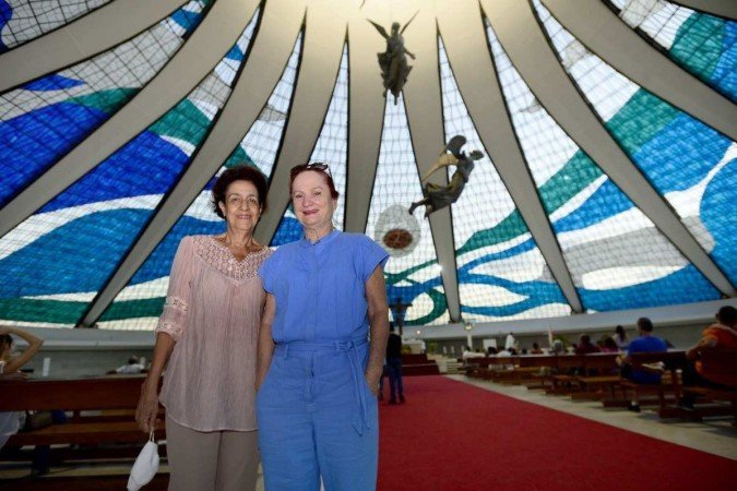  01/05/2022 Crédito: Marcelo Ferreira/CB/D.A Press. Brasil. Brasilia - DF -  Catedral de Brasília Missa de sétimo de dia da morte de Marianne Peretti.