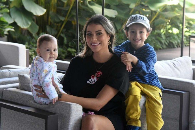  29/04/2022. Cidades. Revista. Editorial de Moda - Dias das Maes. 