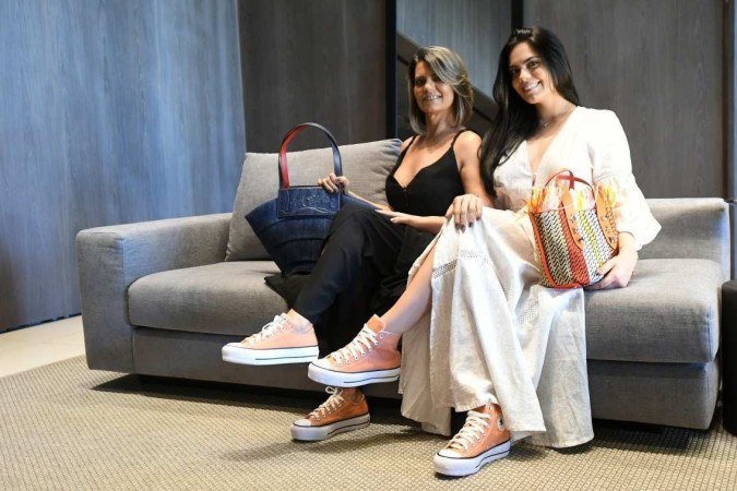  29/04/2022. Cidades. Cidades. Revista. Editorial de Moda - Dias das Maes. Grupo Mulheres do Brasil - Nucleo DF Incentiva adolecentes a votarem nas eleições 2022. Colegio Setor Leste. Na foto Alisson Fernandes. 