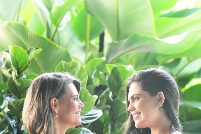  29/04/2022. Revista. Editorial de Moda. Dias das Mães. 