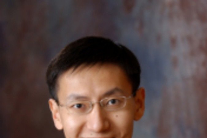 Bioengenheiro da Universidade da Califórnia Sheng Zhong