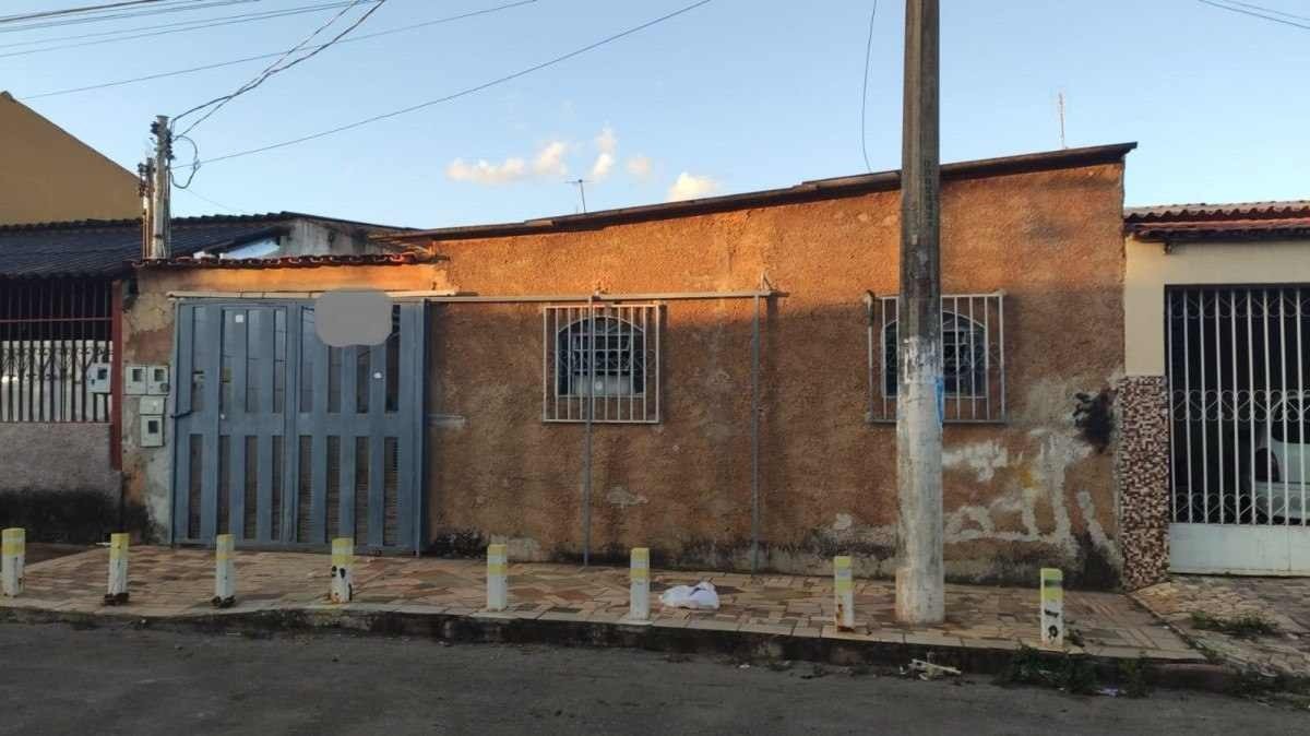 A residência do líder do grupo, localizada na Cidade Ocidental (GO), era usada para atrair as vítimas 