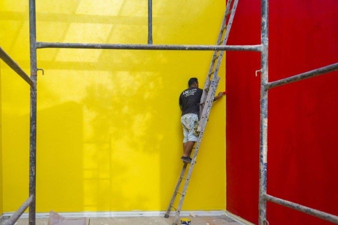 Montagem de  A inven&ccedil;&atilde;o da cor: Magic Square #3., de H&eacute;lio OIticica, no CCBB