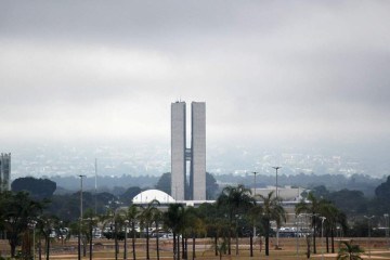 Mudança climática traz alívio em relação à baixa umidade e abranda as temperaturas -  (crédito: ED ALVES/CB/D.A.Press)