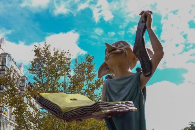 Dobby é um dos personagens mais queridos do mundo mágico criado por J.K. Rowling - (crédito: Getty Images) Dobby é um dos personagens mais queridos do mundo mágico criado por J.K. Rowling - (crédito: Getty Images)