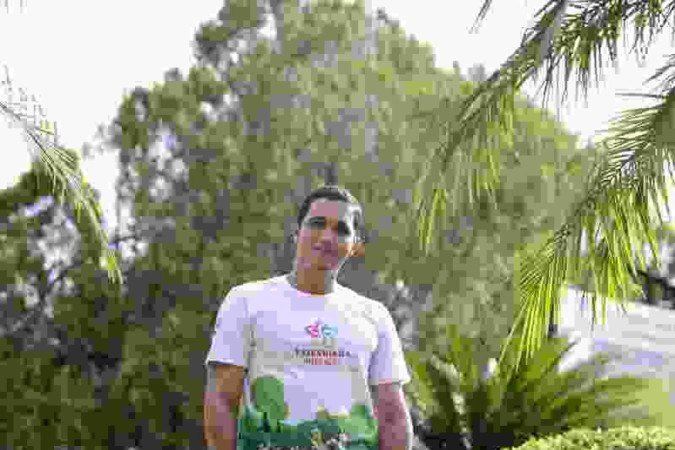 Sofia Dias com profissionais e animais da Fazendinha: desenvolvimento social 
e emocional 