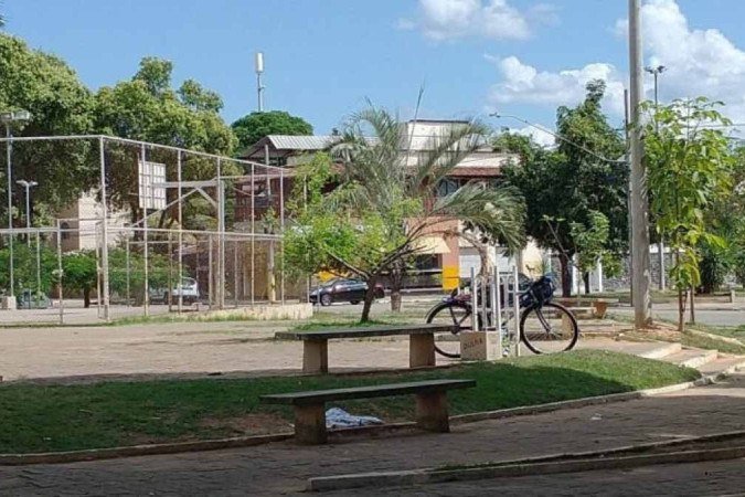 Praça onde o corpo foi encontrado - (crédito: Washington Luis) Praça onde o corpo foi encontrado - (crédito: Washington Luis)