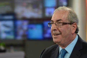 Investigação da Polícia Federal, com base em conversas pelo celular, indicam a articulação de Eduardo Cunha por emendas: defesa nega - (crédito: Marcelo Ferreira/CB/D.A Press) Investigação da Polícia Federal, com base em conversas pelo celular, indicam a articulação de Eduardo Cunha por emendas: defesa nega - (crédito: Marcelo Ferreira/CB/D.A Press)