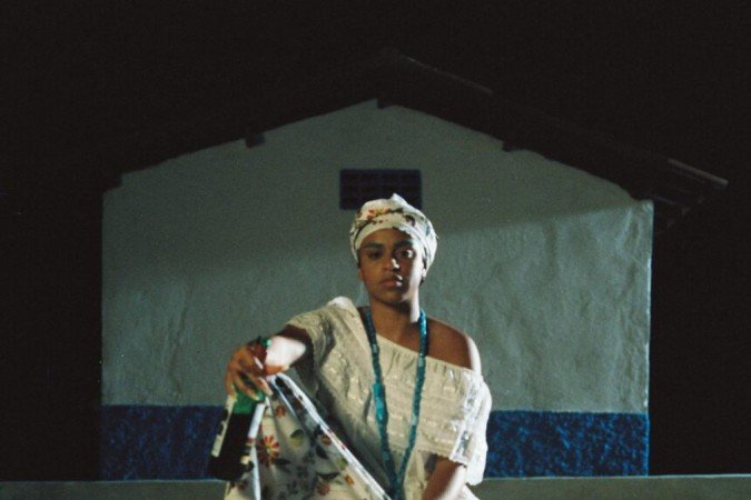 Cantora Flor, filha do compositor Seu Jorge