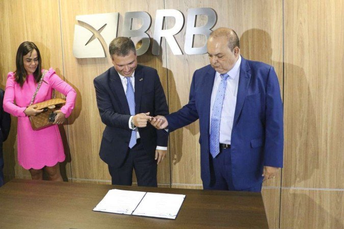 GDF transfere gestão do Autódromo de Brasília para o BRB e autoriza reforma no local - (crédito: Renato Alves/Agência Brasília) GDF transfere gestão do Autódromo de Brasília para o BRB e autoriza reforma no local - (crédito: Renato Alves/Agência Brasília)