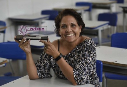 Professora Celiana Mota Rodrigues, do Centro de Ensino Fundamental 16, de Ceilândia, vencedora do prêmio Professor Transformador -  (crédito: Minervino Júnior/CB/D.A.Press)