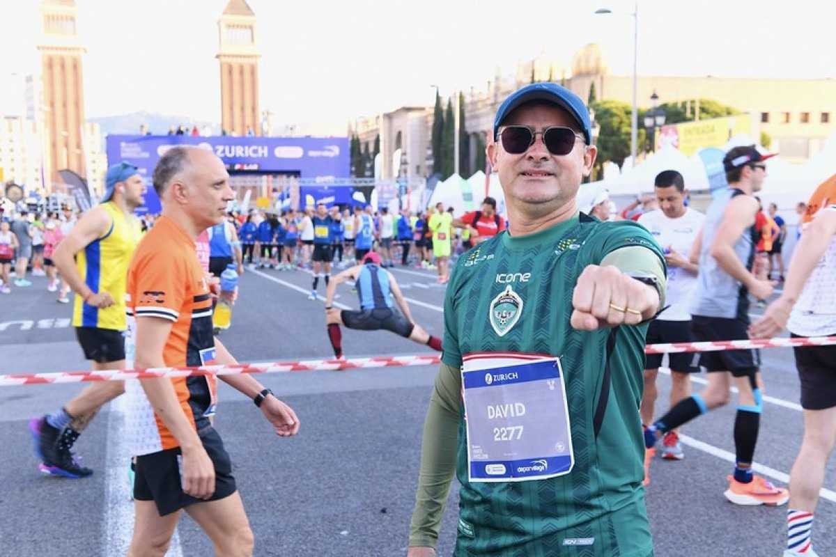 Com gasto de R$ 100 mil, prefeito de Manaus corre maratona na Europa