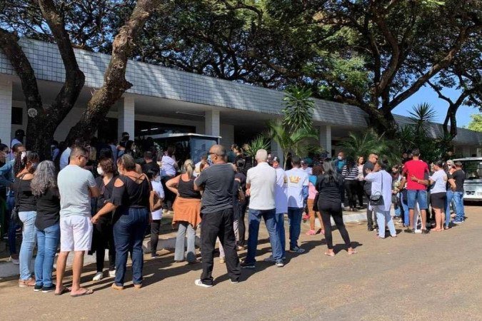 Os presentes ao velório demonstravam perplexidade com a motivação do crime