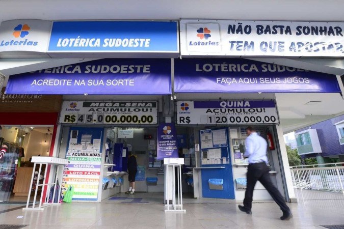 G1 > Brasil - NOTÍCIAS - Criador da Mega-Sena dá dicas para ganhar R$ 54  milhões