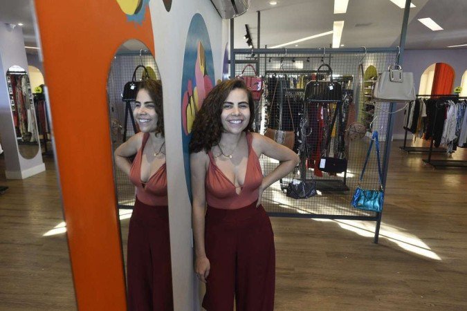  19/05/2022. Crédito: Minervino Júnior/CB/D.A Press. Brasil.  Brasilia - DF. Revista. Brechó Desapeguei Bonito. Moda de como se vestir bem gastando pouco.  Ana Paula Gonçalves.