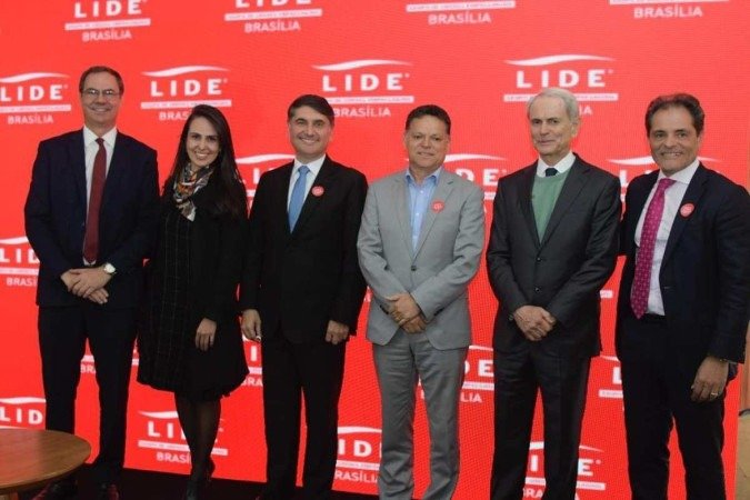 Paulo Octávio e lideranças