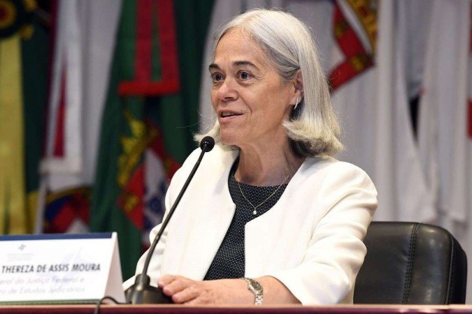 Na presidência do STJ está a ministra Maria Thereza de Assis Moura 
