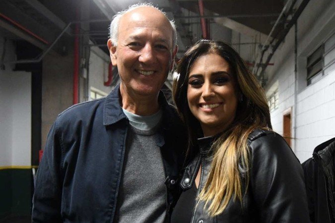 José Roberto Arruda e a esposa, Flávia: chance do ex-governador de disputar as próximas eleições 