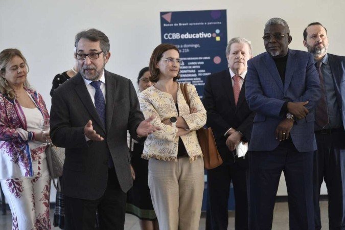 Vice-presidente do Correio, Guilherme Machado, fala sobre exposição Brasília 61   1 anos de história, no CCBB