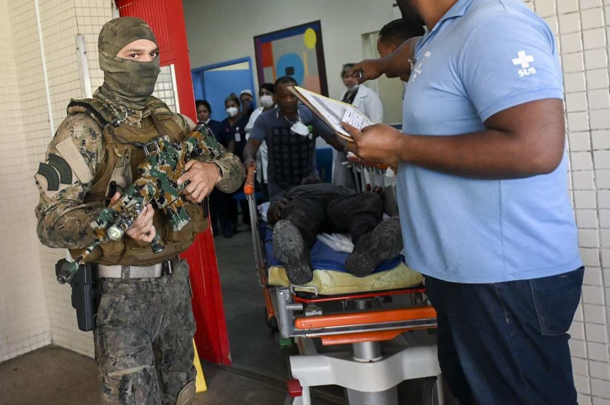 Chega a 26 número de mortos em operação no Rio de Janeiro