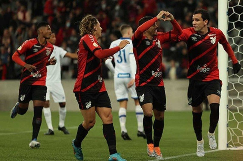 Furacão depende apenas de si para avançar na Libertadores