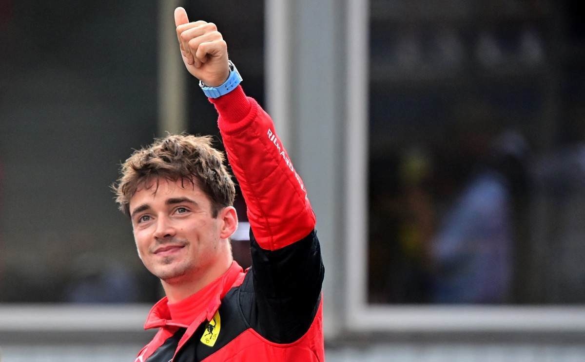 Ferrari confirma renovação de Charles Leclerc como 1º piloto