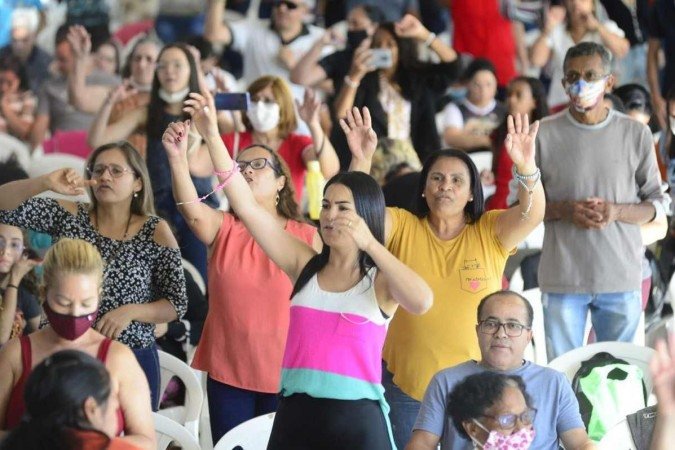 A abertura ocorreu no Centro de Evangelização Renascidos em Pentecostes, em Ceilândia